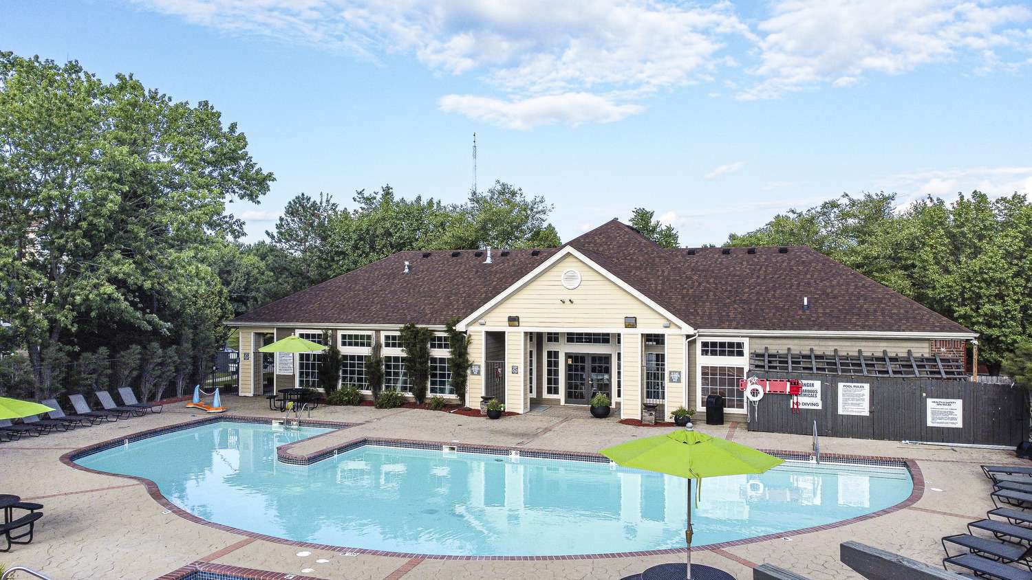 Indiana University Off Campus Student Housing